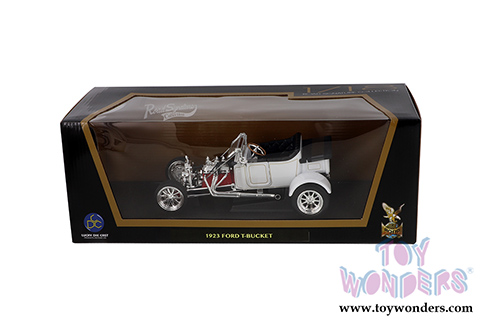 Lucky Road Signature - Ford T-Bucket Convertible (1923, 1/18 scale diecast model car, White) 92828W