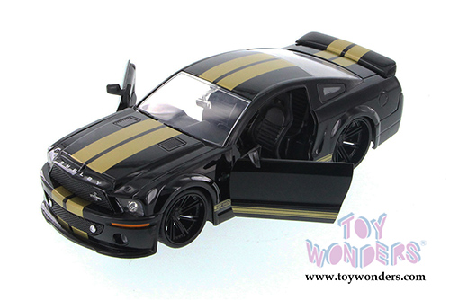Jada Toys Bigtime Muscle - Ford Shelby GT500KR Hardtop (2008, 1/-24 scale diecast model car,  Asstd.) 96729XW