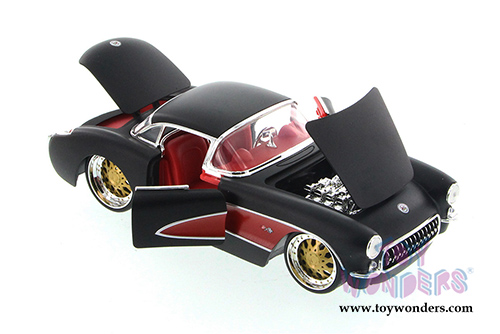 Jada Toys Bigtime Muscle - Chevy Corvette Hard Top (1957, 1/24 scale diecast model car, Asstd.) 96806YU