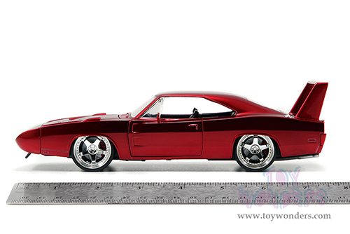 Jada Toys Fast & Furious - Dodge Charger Daytona Hardtop (1969, 1/24 scale diecast model car, Burgundy) 97060/4