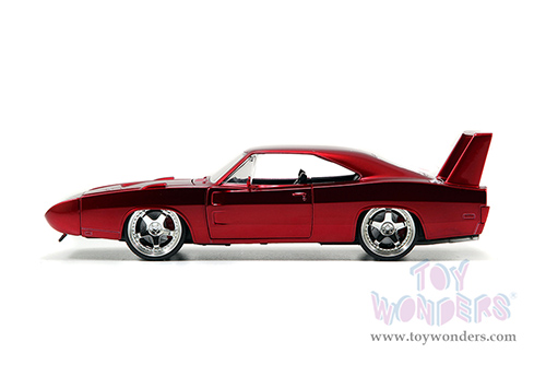 Jada Toys Fast & Furious - Dodge Charger Daytona Hardtop (1969, 1/24 scale diecast model car, Burgundy) 97060/4