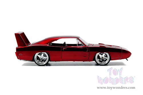 Jada Toys Fast & Furious - Dodge Charger Daytona Hardtop (1969, 1/24 scale diecast model car, Burgundy) 97060/4