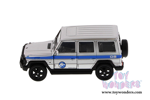 Jada Toys Jurassic World - Mercedes-Benz G550 Truck (1/43 scale diecast model car, Candy Silver) 97076