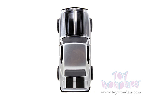 Jada Toys Fast & Furious - Roman's Chevrolet® Camaro® Z/28 Off Road (1967, 1/24 scale diecast model car, Candy Silver) 97166/4