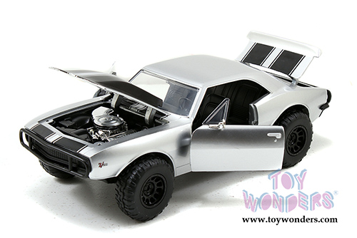Jada Toys Fast & Furious - Roman's Chevy Camaro Hard Top (1/24 scale diecast model car, Candy Silver) 97166