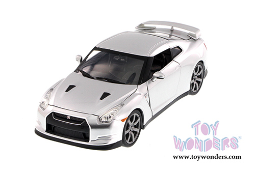 Jada Toys Fast & Furious - Brian's Nissan GT-R Hardtop (1/24 scale diecast model car, Candy Silver) 97213