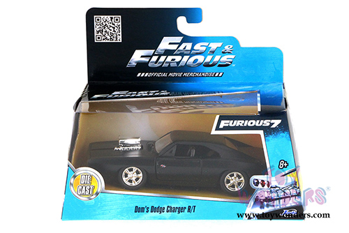 Jada Toys Fast & Furious - Dom's Dodge Charger With Engine Blower Hard Top (1970, 1/32 scale diecast model car, Matte Black) 97214