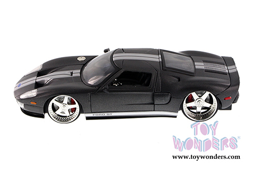 Jada Toys Big Time Kustoms - Ford GT Hardtop (2005, 1/24 scale diecast model car, Asstd.) 97369AB