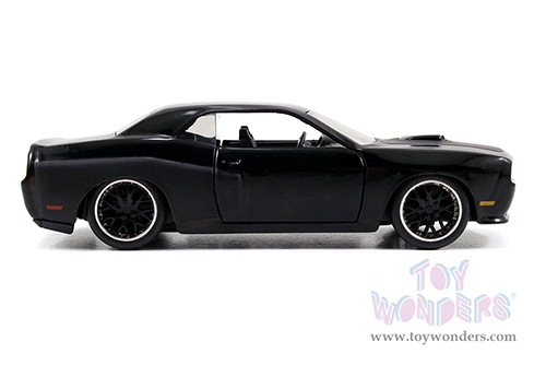 Jada Toys Fast & Furious - Dom's Dodge Challenger ST8 Hard Top (1/32 scale diecast model car, Black) 97384
