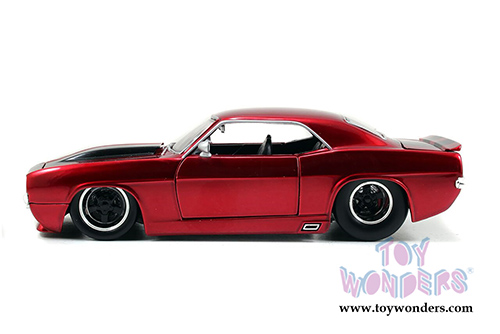 Jada Toys Bigtime Muscle - Chevy Camaro Hard Top (1969, 1/24 scale diecast model car, Asstd.) 97402