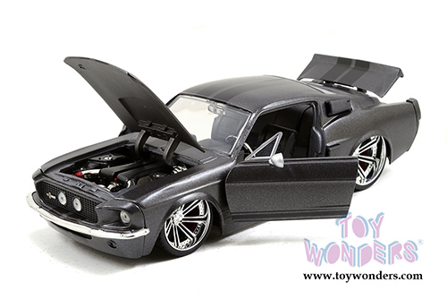 Jada Toys - Metals Die Cast | Big Time Muscle Shelby GT500 Hardtop (1967, 1/24 scale diecast model car, Charcoal Gray) 97411