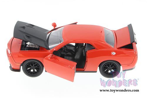 Jada Toys Bigtime Muscle - Dodge Challenger SRT Hellcat Hard Top (2015, 1/24 scale diecast model car, Asstd.) 97600