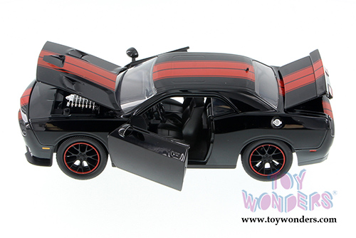 Jada Toys Bigtime Muscle - Dodge Challenger SRT Hellcat Hard Top (2015, 1/24 scale diecast model car, Asstd.) 97600
