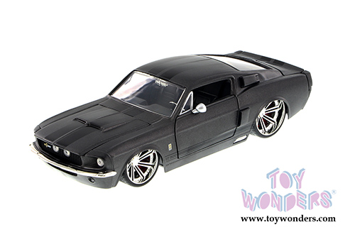 Jada Toys Bigtime Muscle - Shelby GT-500 Hardtop (1967, 1/24 scale diecast model car, Asstd.) 97672XW