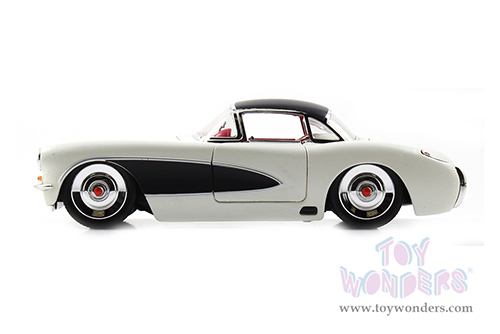 Jada Toys Bigtime Muscle - Chevrolet® Corvette® (1957, 1/24 scale diecast model car, White/Black) 98161/4
