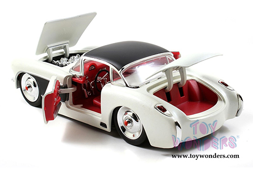 Jada Toys Bigtime Muscle - Chevy Corvette Hardtop (1957, 1/24 scale diecast model car, Asstd.) 98161WA1
