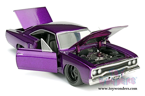 Jada Toys Bigtime Muscle - Plymouth Road Runner Hardtop (1970, 1/24 scale diecast model car, Asstd.) 98233WA1