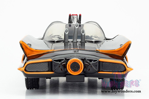 Jada Toys - Metals Die Cast | 1966 Classic TV Series Batmobile&trade; (1/24, diecast model car, Black) 98262