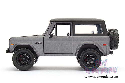 Jada Toys Just Trucks | Ford Bronco Hardtop (1973, 1/24 scale diecast model car, Gray) 98279