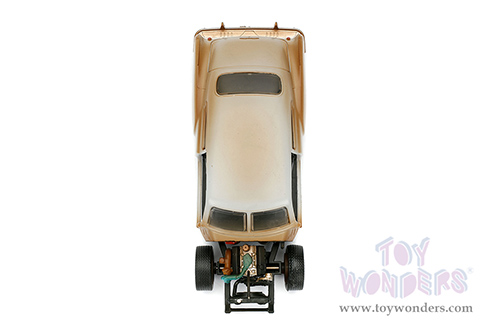 Jada Toys Fast & Furious - Dom's Chevrolet® Fleetline F8 (Dirty version) (1/32 scale diecast model car, Beige) 98303/24