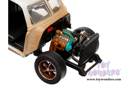 Jada Toys Fast & Furious - Dom's Chevrolet Fleetline F8 "The Fate of the Furious" Movie (1/32 scale diecast model car, Beige) 98303