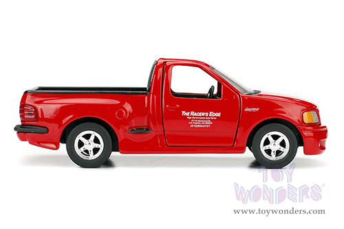 Jada Toys Fast & Furious - Brian's Ford F-150 SVT Lightning F8 "The Fate of the Furious" Movie (1999, 1/32 scale diecast model car, Red) 98320