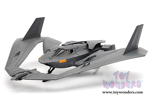 Jada Toys - Metals Die Cast | Batwing&trade; with Batman&trade; figure (2016, 1/32, diecast model car, Black) 98325