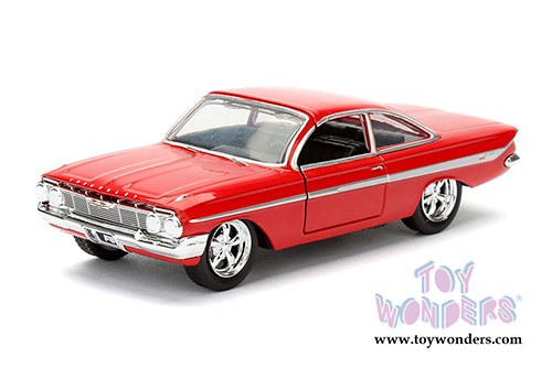 Jada Toys Fast & Furious - F8 Assortment "The Fate of the Furious" Movie (1/32 scale diecast model car, Asstd.) 98674DP2