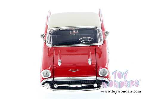 Jada Toys Showroom Floor - Chevy Bel Air&reg; Hardtop (1957, 1/24 scale diecast model car, Asstd.) 98894D