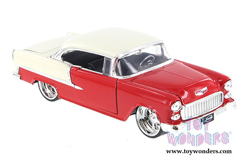 Jada Toys - Metals Die Cast | Bigtime Muscles Chevy&reg; Bel Air&reg; Hardtop (1955, 1/24 scale diecast model car, Asstd.) 98939D
