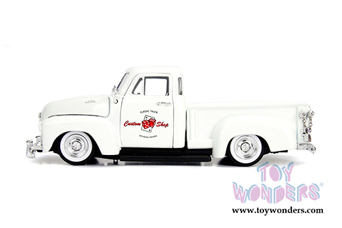 Jada Toys - Metals Die Cast Just Trucks | Chevrolet&reg; 3100 Pickup "Custom Shop" (1953, 1/24 scale diecast model car, Pearl White) 99177
