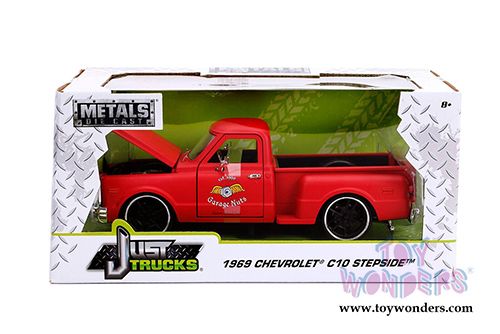 Jada Toys - Metals Die Cast Just Trucks | Chevrolet&reg; C10 Stepside Pick Up "Garage Nuts" (1969, 1/24 scale diecast model car, Primer Red) 99322