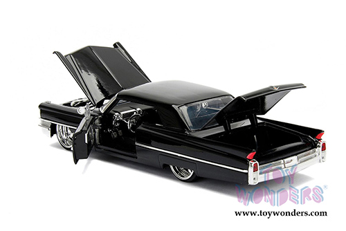 Jada Toys - Metals Die Cast | Bigtime Kustoms Cadillac&reg; Hardtop (1963, 1/24 scale diecast model car, Asstd.) 99550WA1