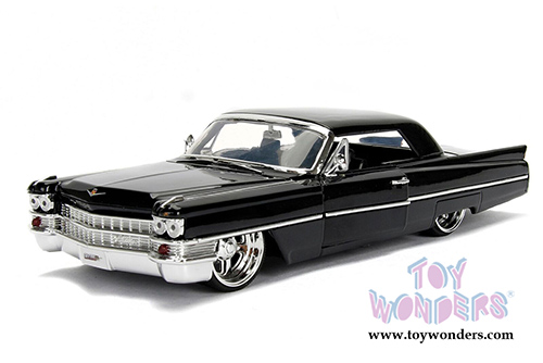 Jada Toys - Metals Die Cast | Bigtime Kustoms Cadillac&reg; Hardtop (1963, 1/24 scale diecast model car, Asstd.) 99552DP1