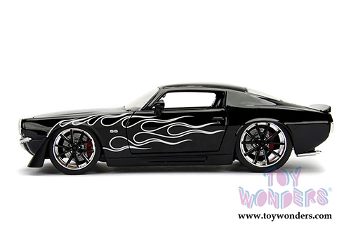 Jada Toys - Metals Die Cast | Bigtime Muscle Chevy&reg; Camaro&reg; Hard Top (1971, 1/24 scale diecast model car, Asstd.) 99969WA1