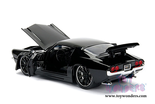 Jada Toys - Metals Die Cast | Bigtime Muscle Chevy&reg; Camaro&reg; Hardtop (1971, 1/24 scale diecast model car, Asstd.) 99977DP1