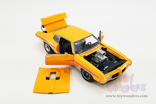 Acme Drag Outlaws - Pontiac GTO Judge Hardtop (1970, 1/18 scale diecast model car, Orbit Orange) A1801215
