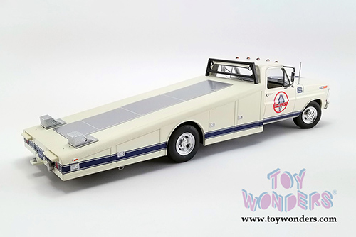 Acme - Ford F-350 Ramp Truck Shelby (1970, 1/18 scale diecast model car, White w/Blue) A1801404