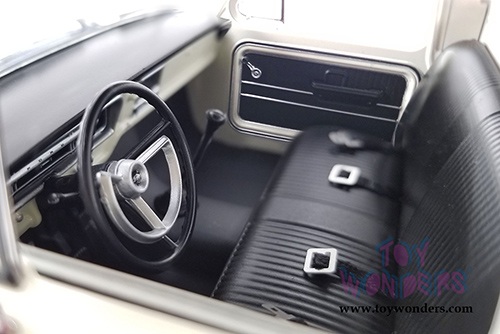 Acme - Ford F-350 Ramp Truck Shelby (1970, 1/18 scale diecast model car, White w/Blue) A1801404