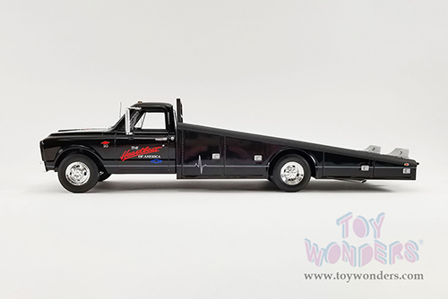 Acme - Chevrolet® C30 Ramp Truck "The Heartbeat of America" (1967, 1/18 scale diecast model car, Black) A1801708
