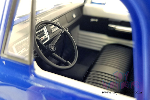 Acme - Dodge D300 Ramp Truck "Mopar Parts" (1970, 1/18 scale diecast model car, Blue/White/Red) A1801903