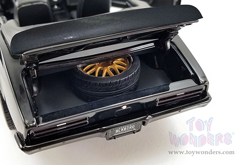 Acme - Pontiac® Firebird® Convertible - Restomod (1968, 1/18 scale diecast model car, Midnight Black) A1805215