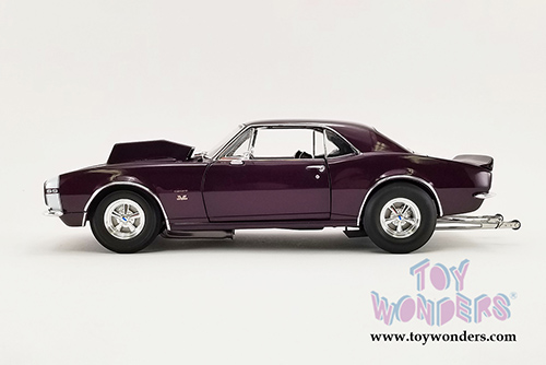 Acme Drag Outlaws - Chevrolet&reg; Camaro&reg; SS (1967, 1/18 scale diecast model car, Purple Haze) A1805721