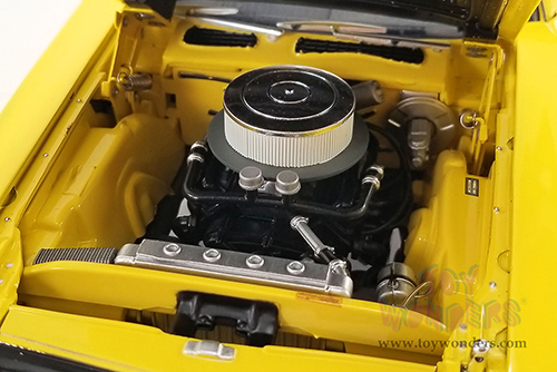 Acme | Dodge Challenger R/T Street Fighter Chicayne Hardtop (1971, 1/18 scale diecast model car, Yellow/Black) A1806020