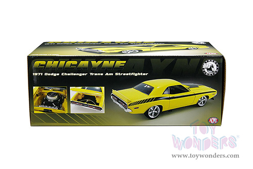 Acme | Dodge Challenger R/T Street Fighter Chicayne Hardtop (1971, 1/18 scale diecast model car, Yellow/Black) A1806020