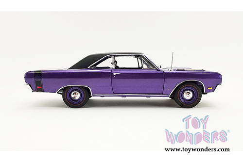Acme | Dodge Dart GTS 440 Vinyl Top (1969, 1/18 scale diecast model car, Plum Crazy Purple) A1806406VT