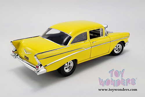 Acme - Chevrolet&reg; 210 Hollywood Knights Tribute Edition (1957, 1/18 scale diecast model car, Canary Yellow) A1807006