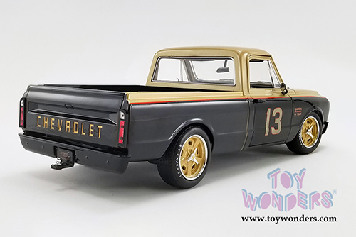 Acme - Chevrolet&reg; C-10 Shop Pickup Truck "Smokey Yunick" (1967, 1/18 scale diecast model car, Gold/Black) A1807212