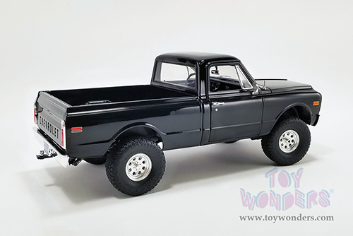 Acme - Chevrolet® K10 4x4 Pickup Truck (1970, 1/18 scale diecast model car, Black) A1807215