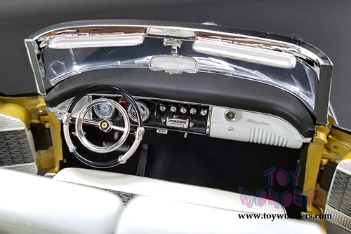 Acme - Chrysler New Yorker St. Regis Convertible (1956, 1/18 scale diecast model car, Black/Gold/White) A1809004